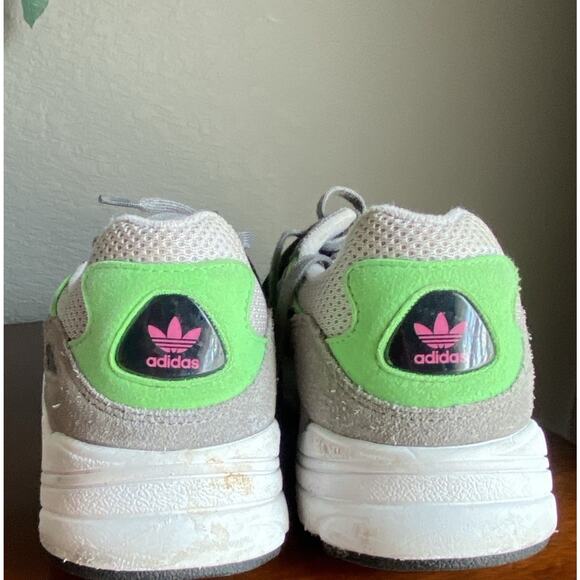 Adidas Yung-96 Chasm DB2802 Grey Neon Green Pink Men 7 Running Shoes Retro 90s - Picture 9 of 14